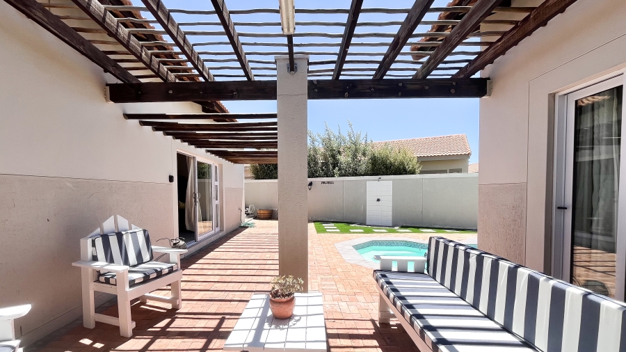 To Let 3 Bedroom Property for Rent in Langebaan Country Estate Western Cape